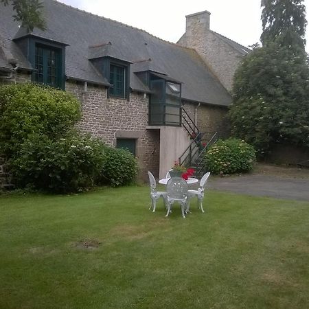 Le Chêne Pichard Quévert Exterior foto