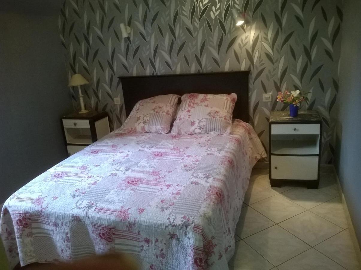 Le Chêne Pichard Quévert Exterior foto